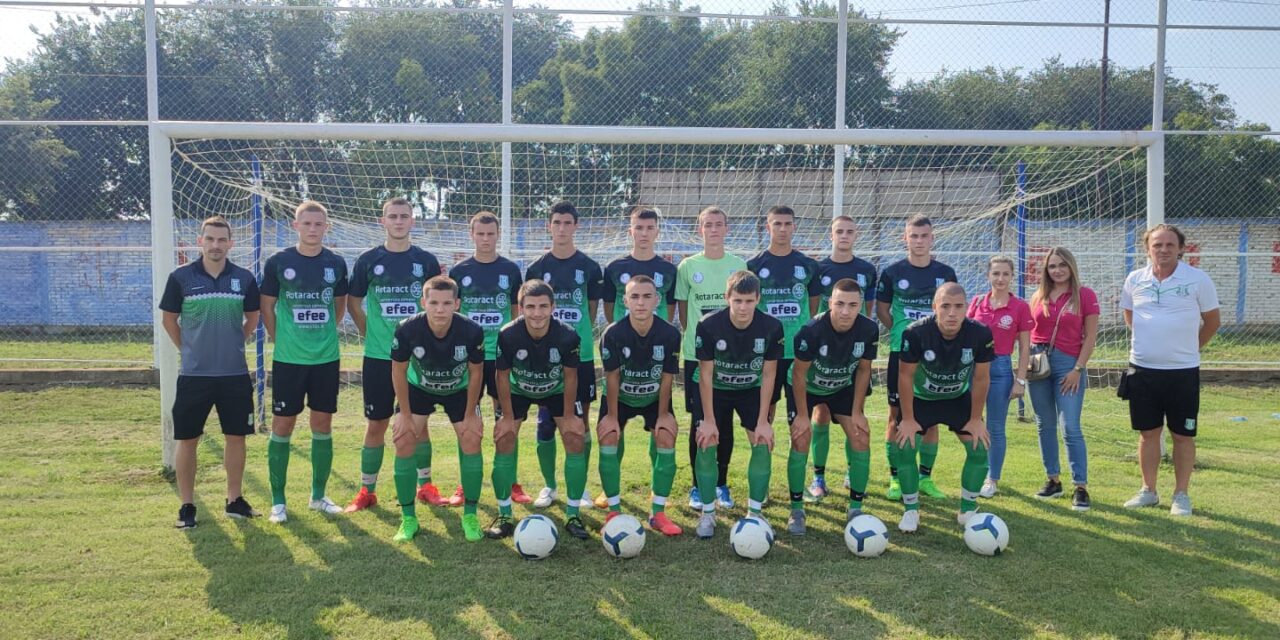 Rotarakt klub Zrenjanin donirao dresove za omladinski tim FK „Sporto“