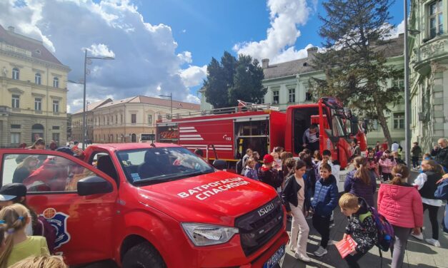 Obeležavanje Dana Sektora za vanredne situacije MUP Srbije – održan TT zbor na Trgu slobode