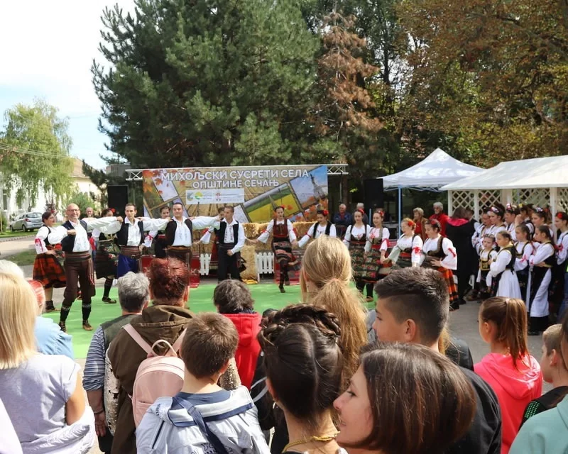 Održani drugi po redu „Miholjski susreti sela opštine Sečanj“: Predstavljena bogata kultura, tradicija i istorija