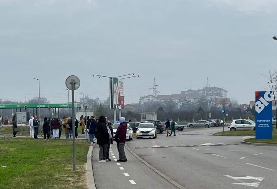 ZATVOREN BIG CENTAR ZBOG DOJAVE O BOMBI