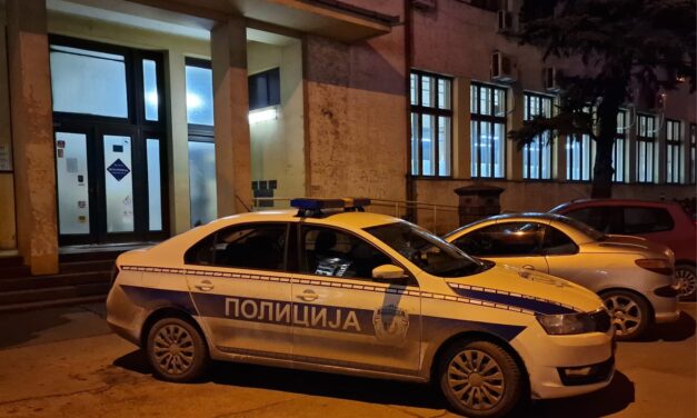 Prilikom pretresa stana pronađen amfetamin i marihuana