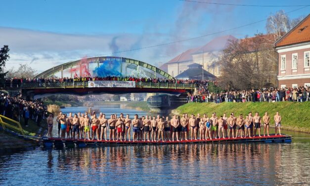 Petnaesto plivanje za Časni krst u Zrenjaninu- prijavljen maksimalan broj učesnika