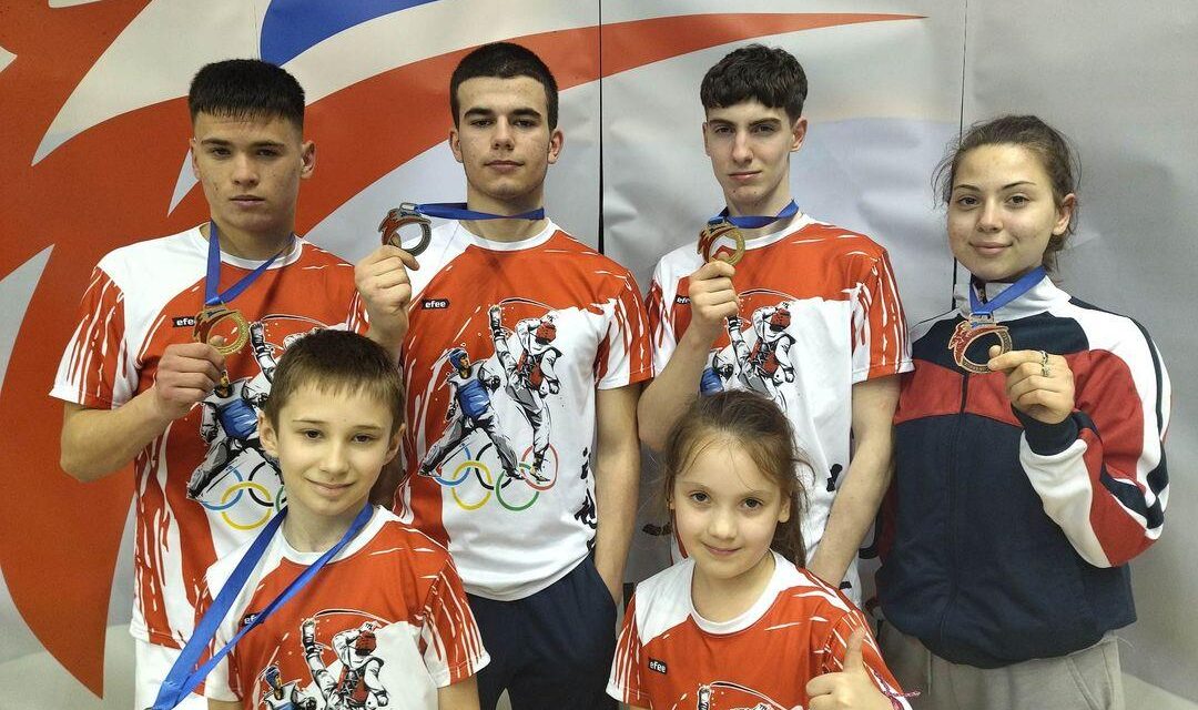Tekvondo klub osvojio 7 medalja na prvenstvu Srbije za pionire i juniore