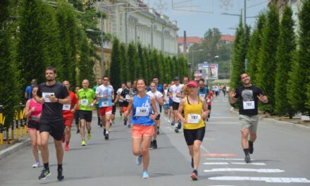 VELIKI BROJ UČESNIKA NA 3. ZRENJANINSKOM MARATONU (FOTO)