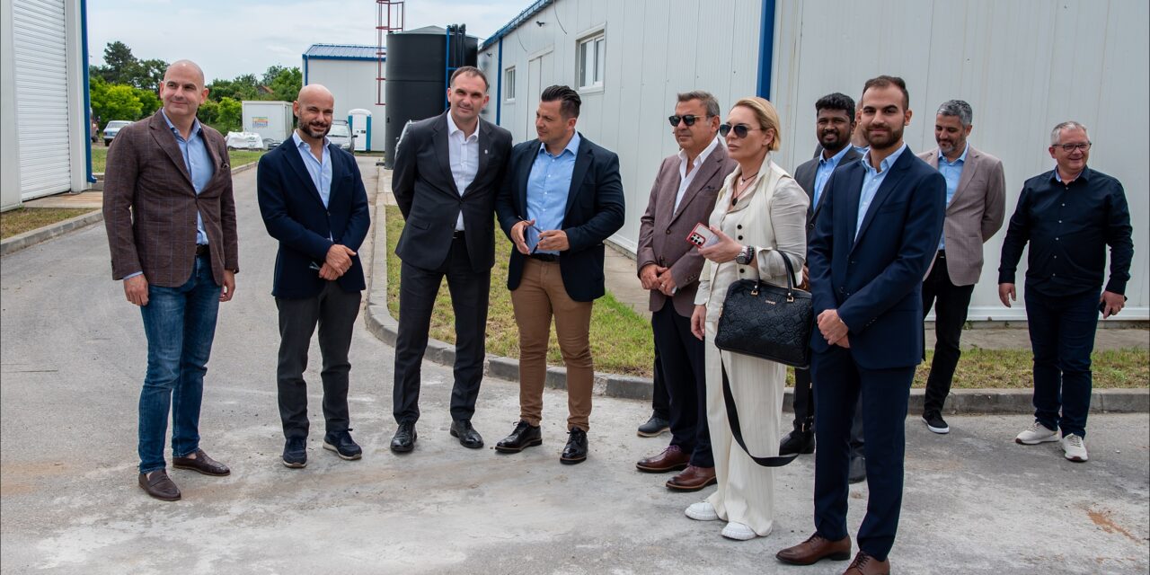 Gradonačelnik obišao gradilište Fabrike vode: pripremaju se objekti za montažu opreme i dodatni rezervoar prečišćene vode