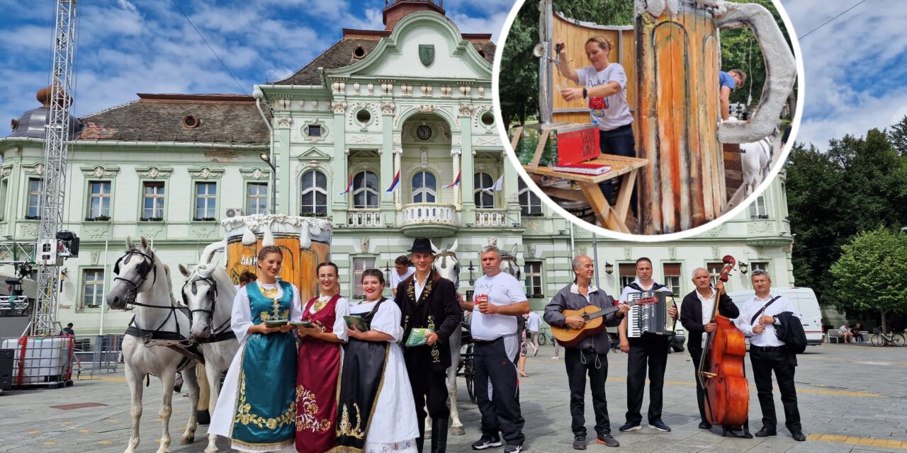 POZIVARI NA FIJAKERIMA UZ TAMBURAŠE POZVALI GRAĐANE NA 38. „DANE PIVA“