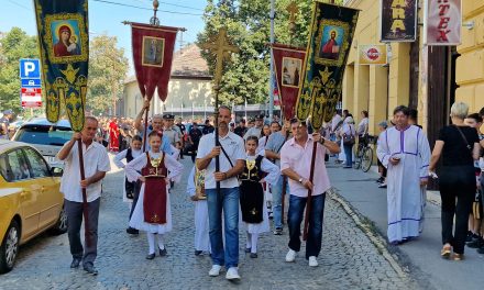 Svečanom litijom obeležena slava Grada Zrenjanina