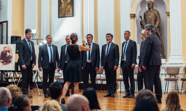 Vredne nagrade za vokalnu grupu Panonica na festivalu u Kragujevcu