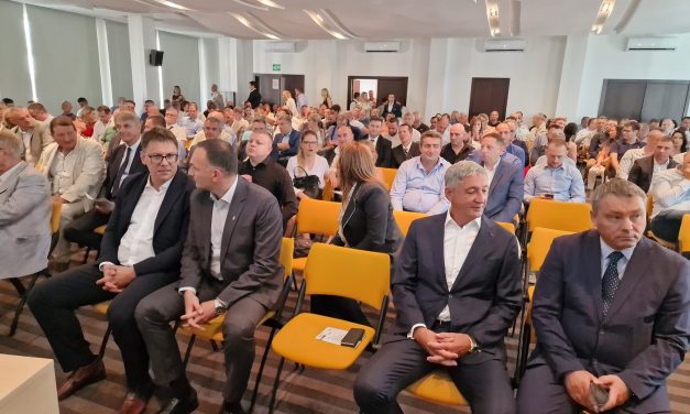 U Zrenjaninu održan sastanak hirurške sekcije Srpskog lekarskog društva
