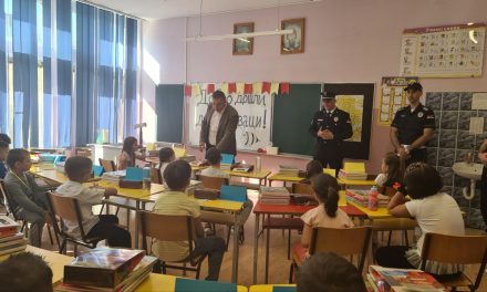 Besplatni udžbenici, đačke torbe i školski pribor za sve đake prvake sa teritorije grada Zrenjanina