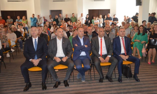 Održana peta izborna skupština GrO SDPS Zrenjanin: Vojin Komanov novi predsednik