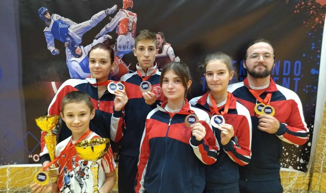 Tekvondo klub Zrenjanin osvojio 8 medalja i 3 pehara