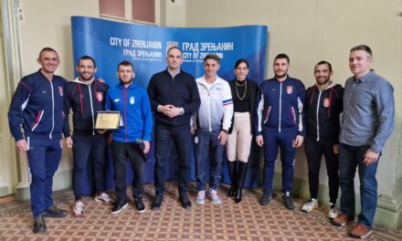 Gradonačelnik ugostio rvačku reprezentaciju Srbije – Georgi Tibilovu uručena Nagrada grada Zrenjanina
