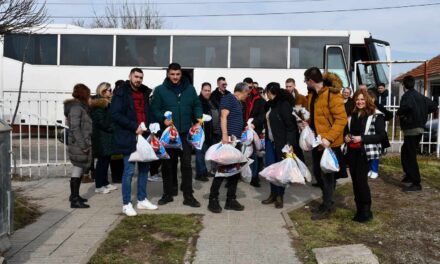 Božićna akcija humanitarne organizacije „Glas Metohije“ za decu sa Kosova i Metohije