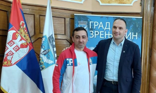 Milan Piperski selektor bokserske reprezentacije Srbije na prijemu kod gradonačelnika