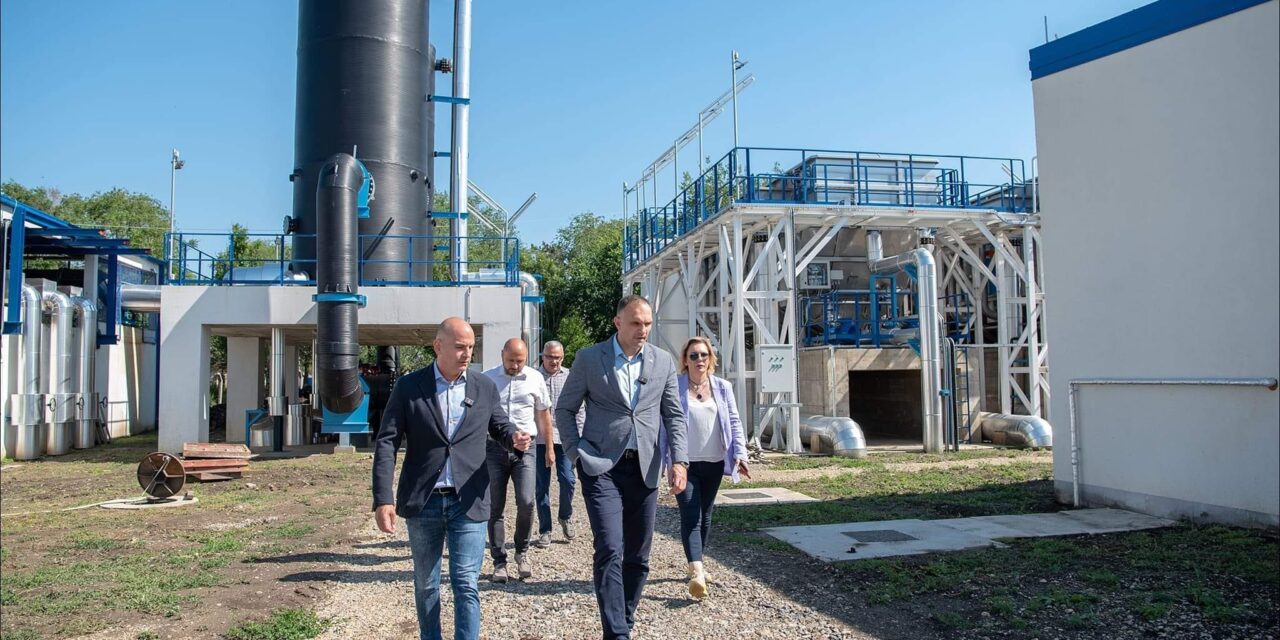 Gradonačelnik obišao fabriku vode- Čista voda do kraja godine
