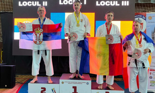Dva srebra i bronza za Gorana Samolovca na Evropskom tradicionalnom karate šampionatu
