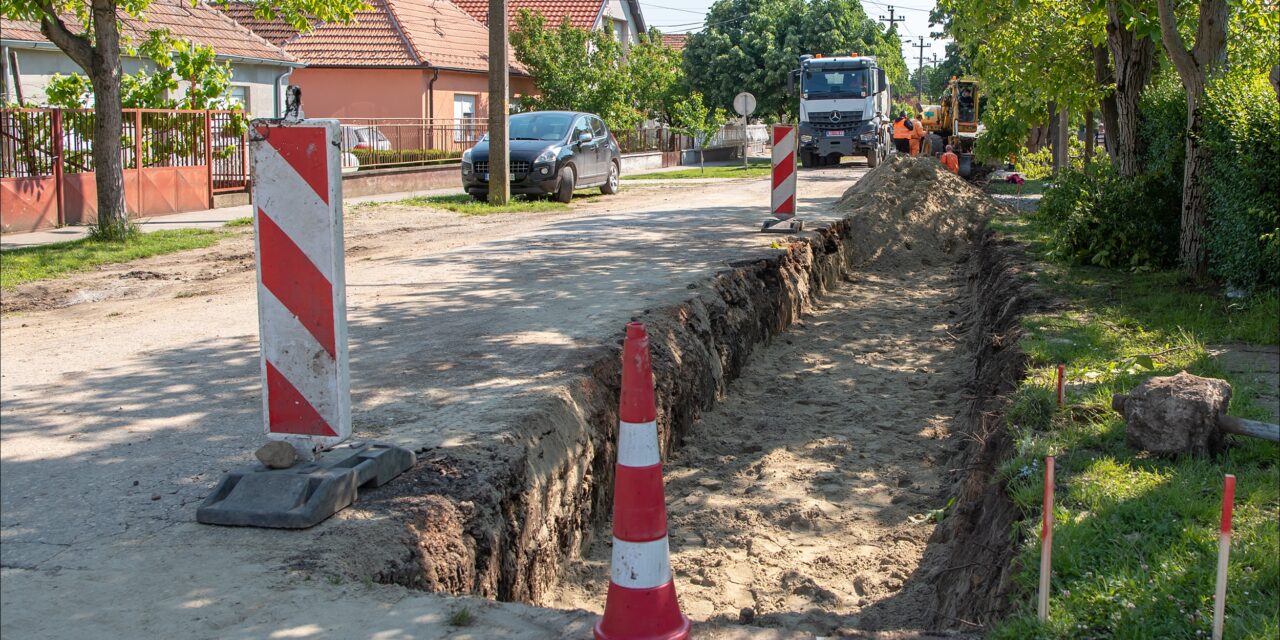 Radovi na proširenju delova Žabaljske ulice i Bogdana Teodosina na Bagljašu