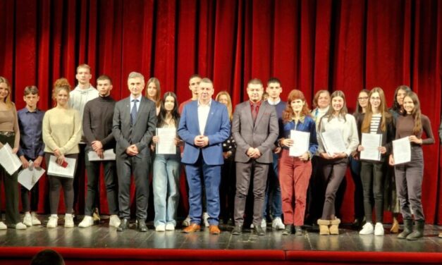Ovo su dobitnici Svetosavskih stipendija