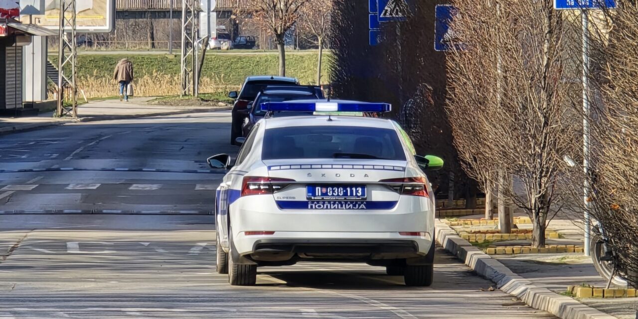 Pretresom stana i drugih prostorija policija pronašla oko 150 gr amfetamina