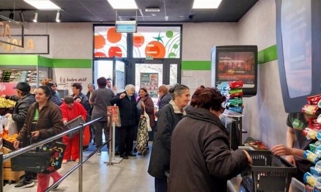 Gomex otvorio renovirani market u Sečnju