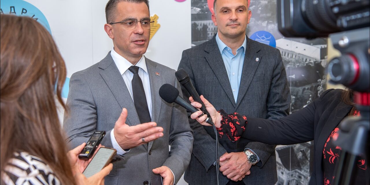 Ministar Milićević razgovarao sa gradonačelnikom Slapurom – u planu organizacija trećeg Sportskog kampa za mlade iz dijaspore