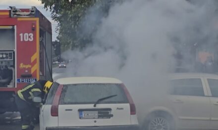 Zapalio se auto u Baranjskoj ulici