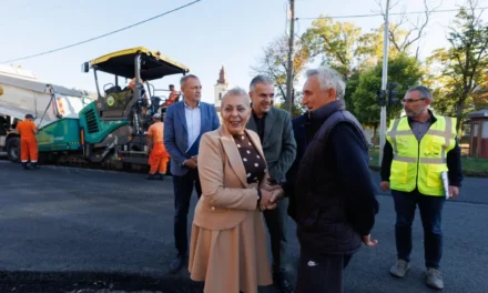 Sofronijević: Sečanj dobija nove puteve i rešene imovinske odnose