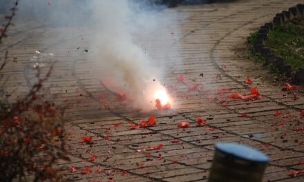 MUP UPOZORAVA – NE KUPUJTE PIROTEHNIČKA SREDSTVA OD NEOVLAŠĆENIH I NESTRUČNIH LICA