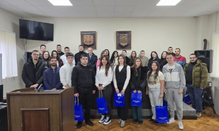 Uručene Svetosavske nagrade najboljim studentima opštine Sečanj