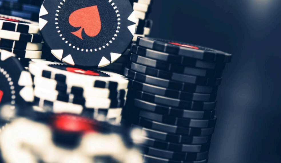 Žene u pokeru: Prepreke i uspeh u muškom svetu