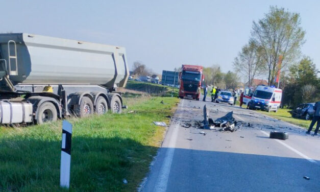 Poginuo mladić na ulazu u Stajićevu