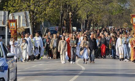 Obeležena Vrbica uz veliki broj vernika