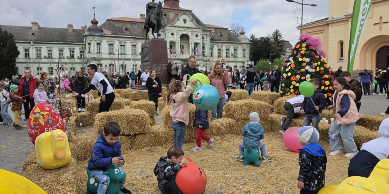 Jubilarni 10. Festival „Uskršnje jaje“ okupio veliki broj mališana na Trgu slobode(FOTO)