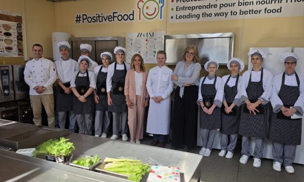 Kompanija Mlekoprodukt opremila savremenu kuvarsku učionicu u ETS „Jovan Trajković“