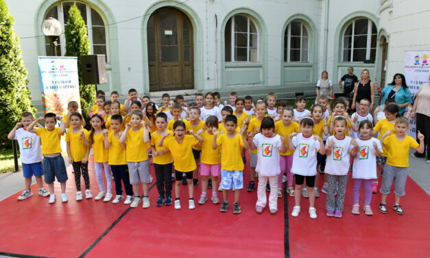 Obeležen Dan predškolaca u  Gradskoj bašti (FOTO)