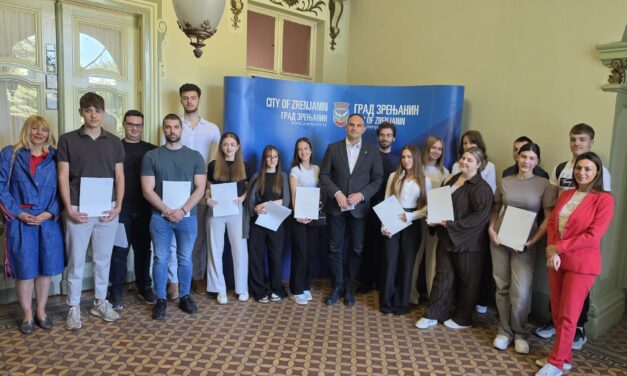 Grad Zrenjanin stipendira 269 učenika i studenata
