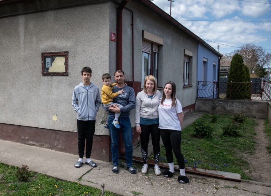 „Trojka iz bloka“: Zrenjanin šutira za porodicu Vidanović