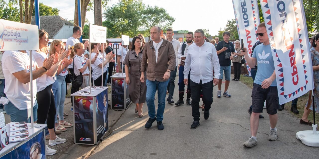 Održan narodni skup „Srbija pobeđuje” u Sutjesci