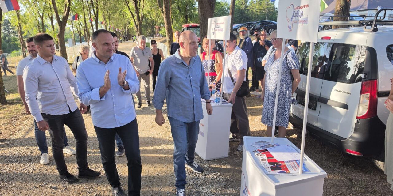 ​Održan skup Srpske napredne stranke u Stajićevu