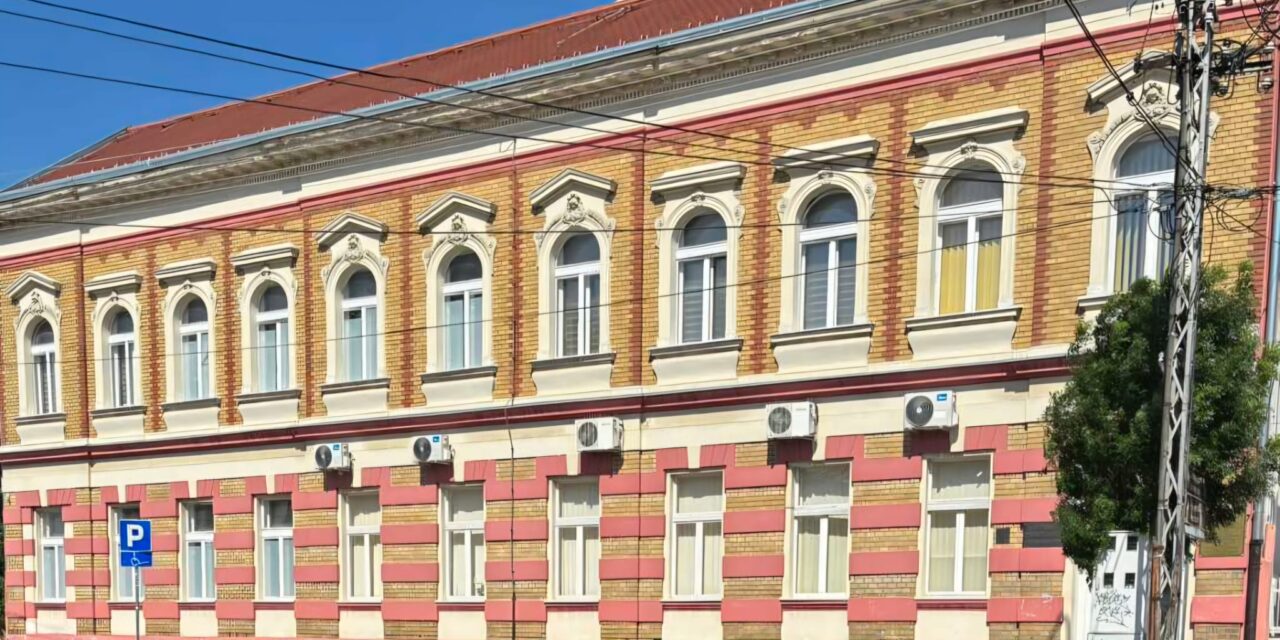 U toku je velika rekonstrukcija fasade na Domu učenika u Zrenjaninu