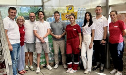 Zrenjaninska Rotary porodica dopremila pomoć za ekipe angažovane u Deliblatskoj peščari