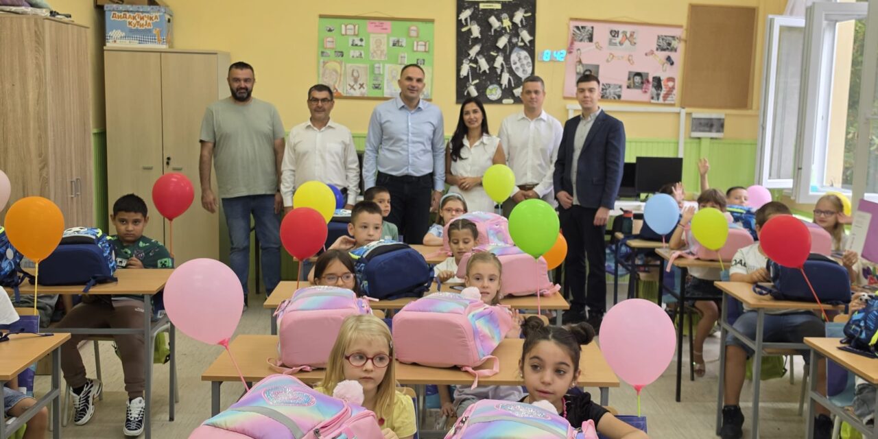 Počela nova školska godina- Veći broj prvaka