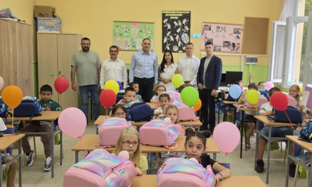Počela nova školska godina- Veći broj prvaka