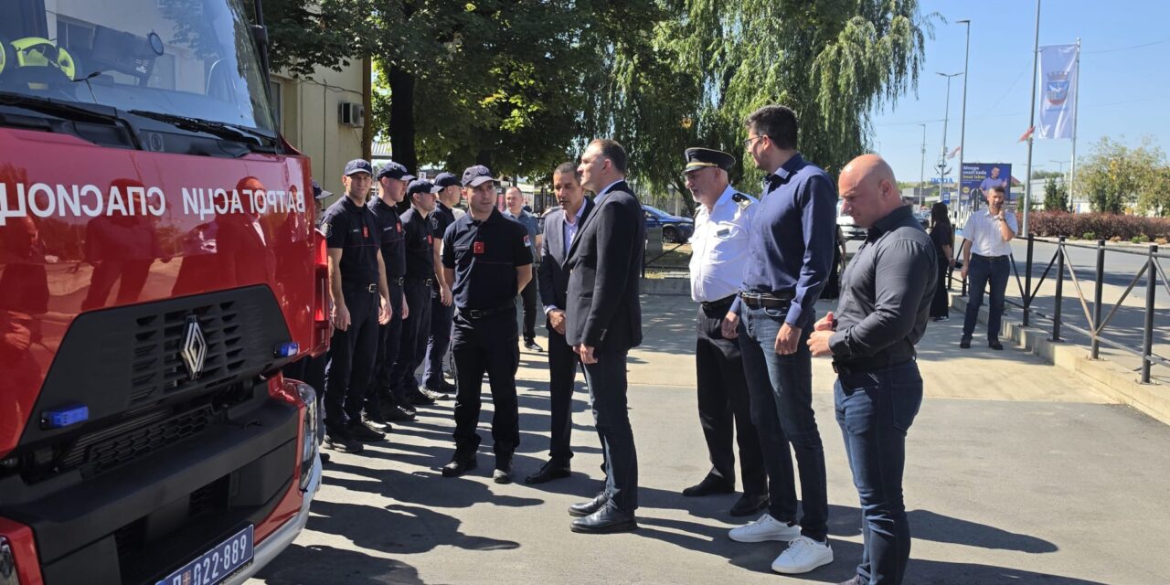 Zrenjaninski vatrogasci opremljeni novim vozilima