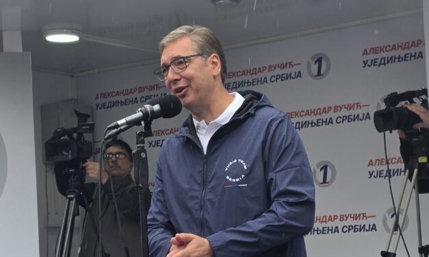 Vučić u Zrenjaninu najavio velika ulaganja u Opštu bolnicu, infrastrukturu i privredu
